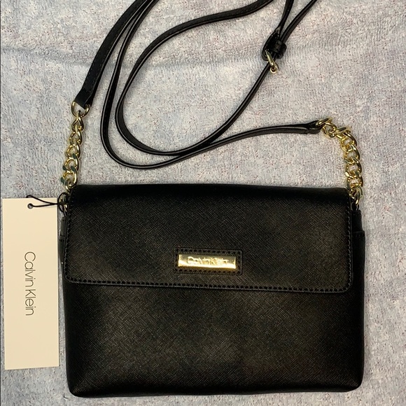 Calvin Klein Handbags - ‼️SALE‼️CALVIN KLEIN WAMEN BAG